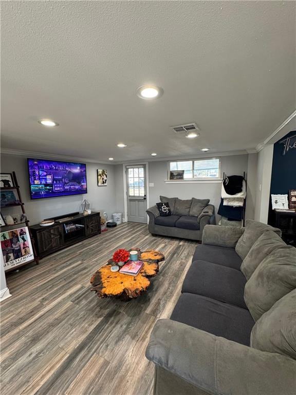 23 Fairlane Dr #NA - Photo 2 of 12