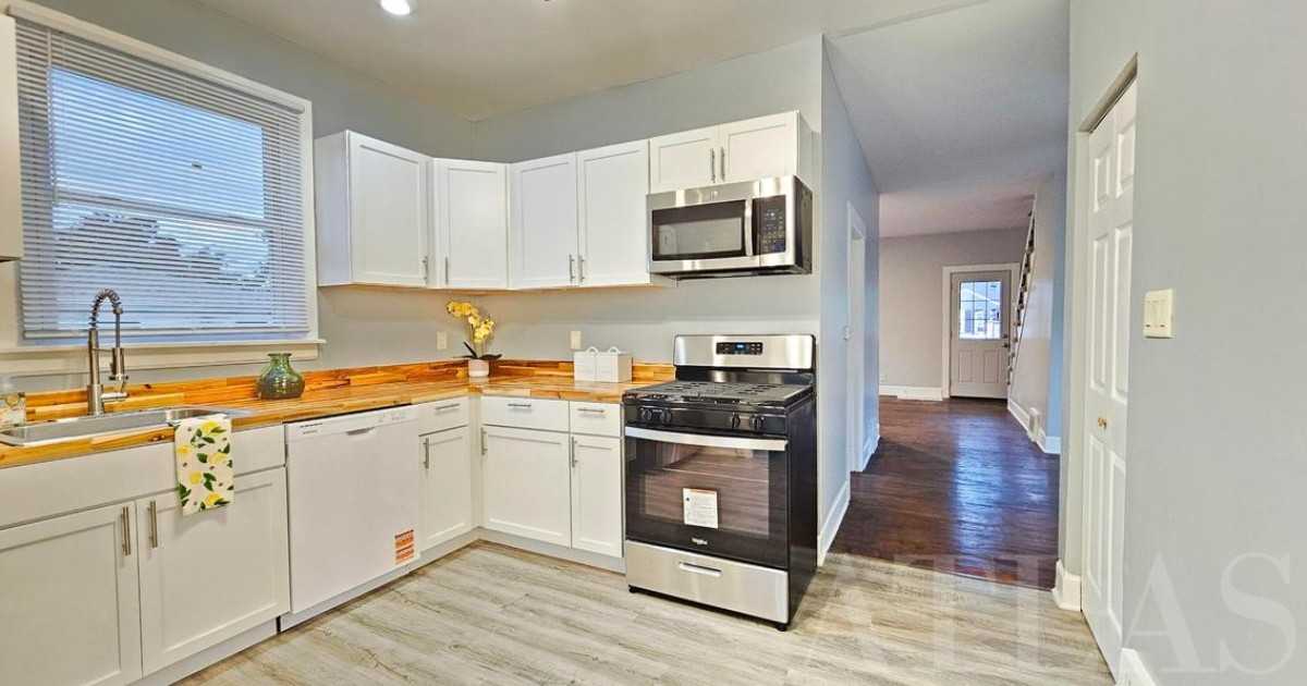 309 Derby St #NA - Photo 4 of 20