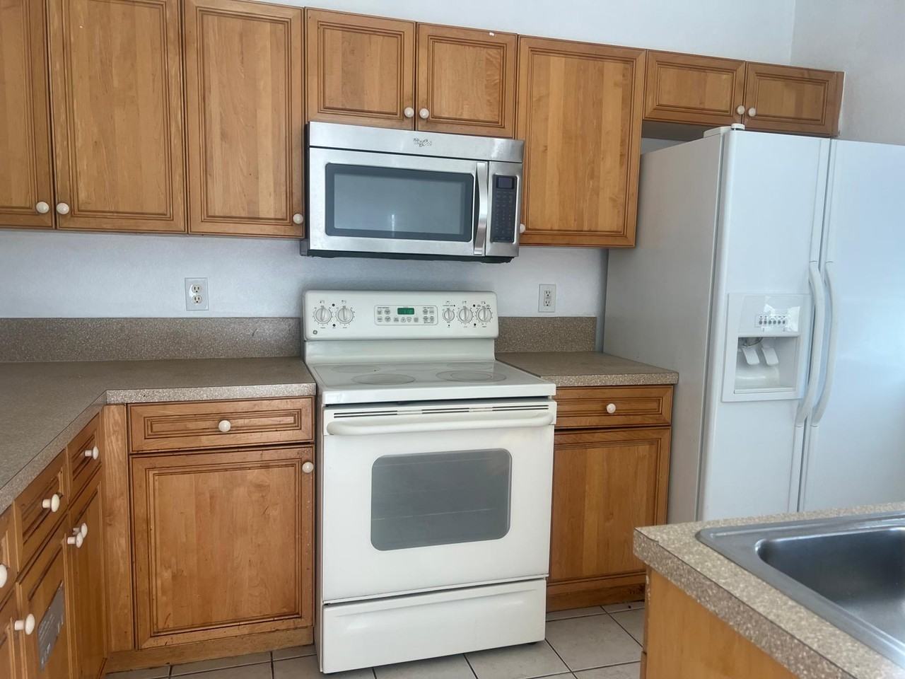 969 Abaco Ln - Photo 3 of 11