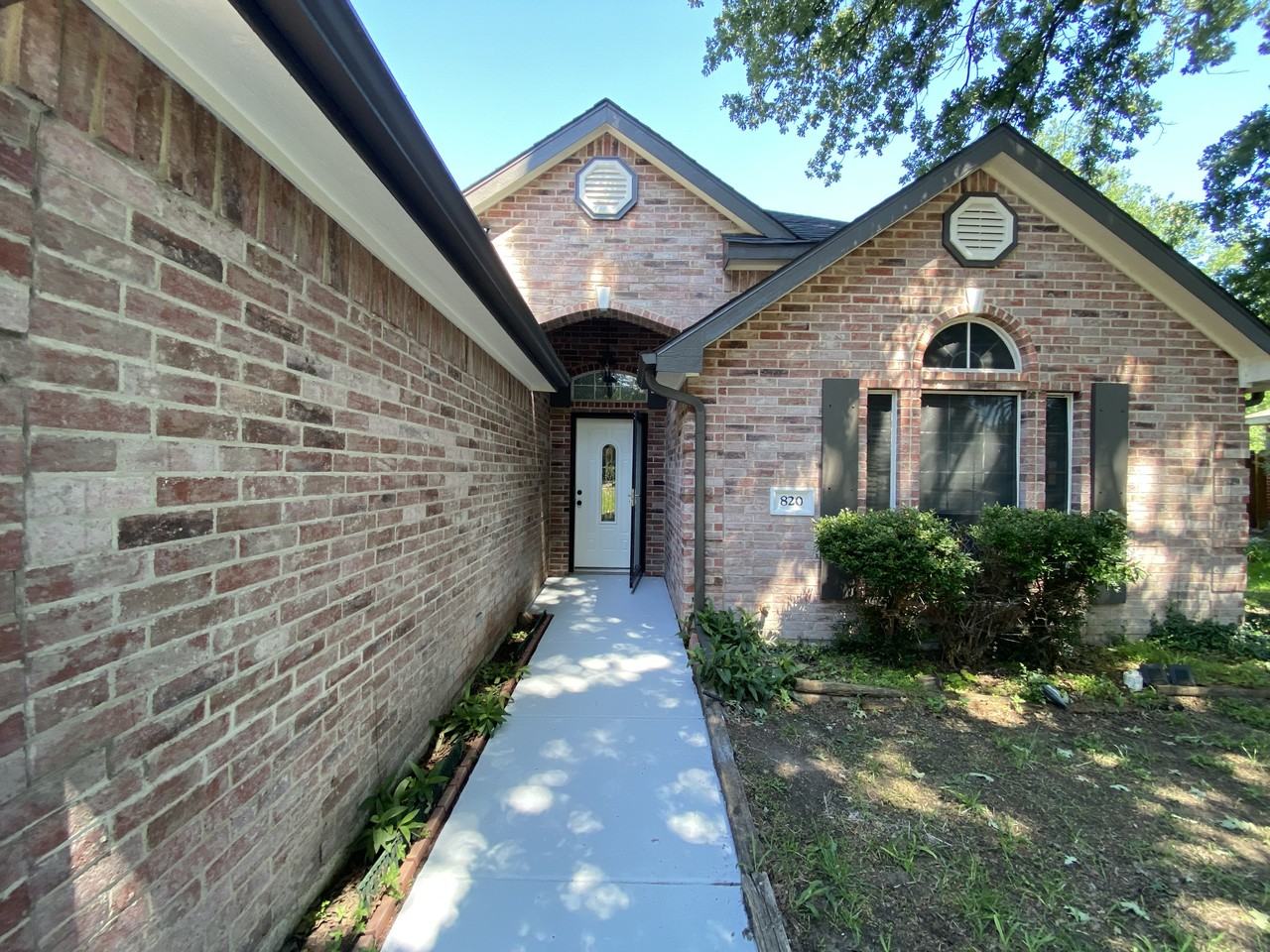 820 Hillside Dr #NA - Photo 3 of 33