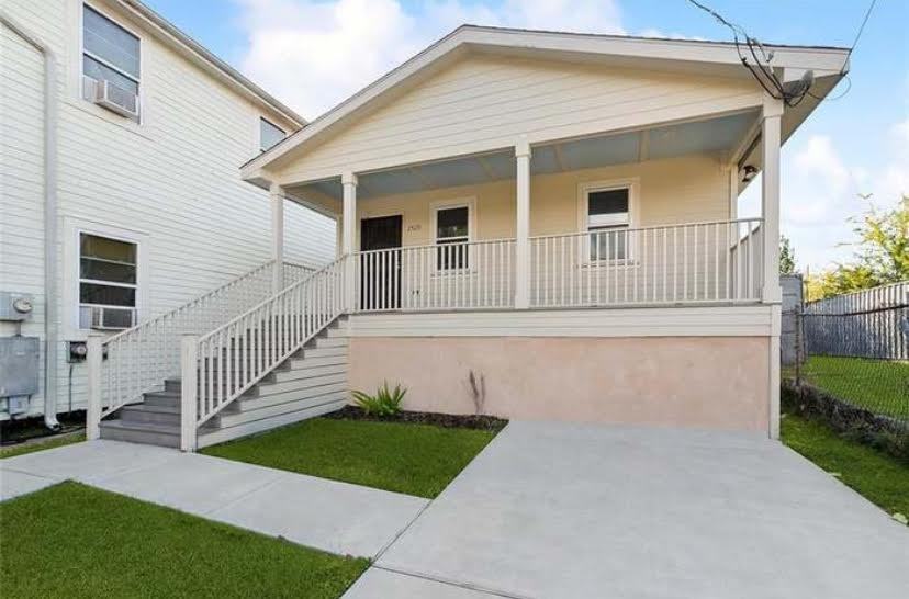 2520 S Galvez St #NA - Photo 4 of 19