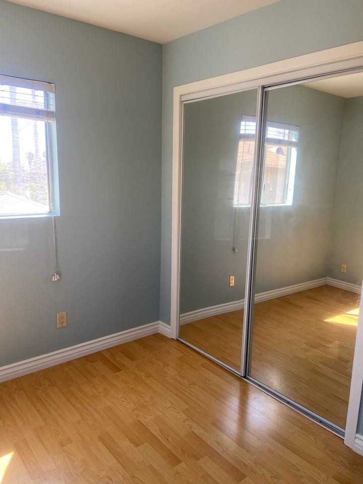 2711 Bellevue Ave #5 - Photo 2 of 14