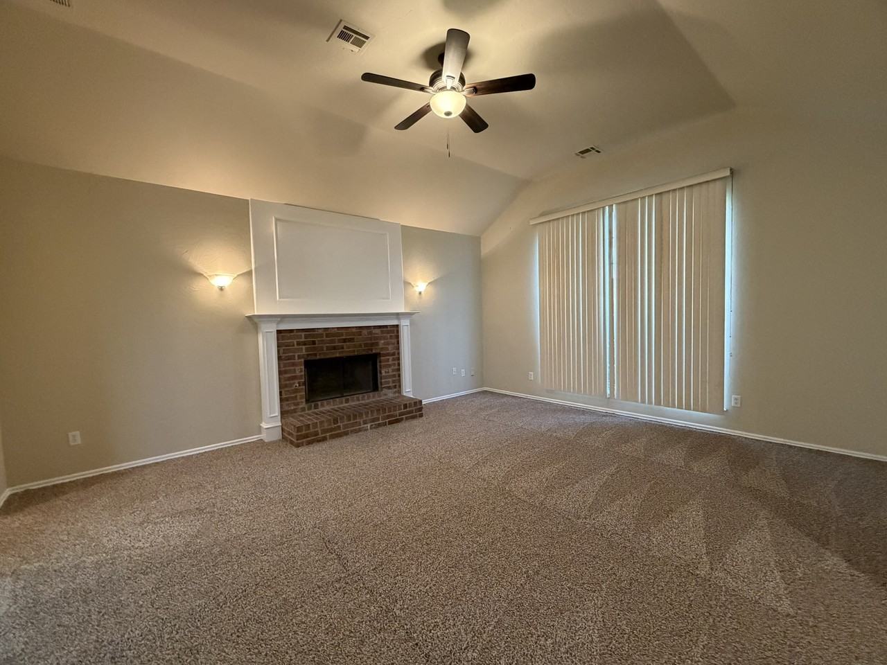 8113 Nw 83rd St #NA - Photo 3 of 22
