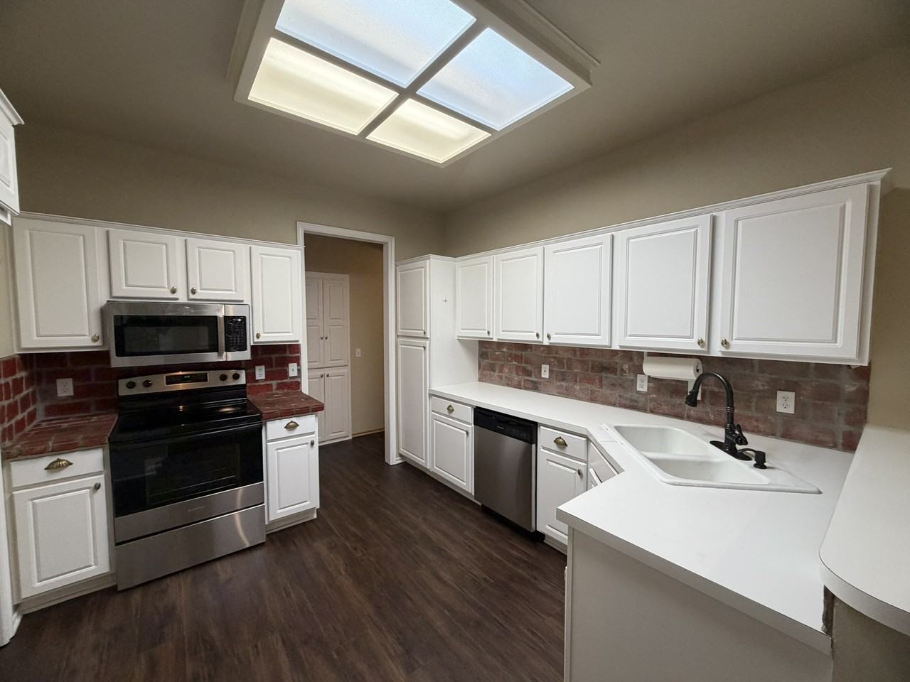 8113 Nw 83rd St #NA - Photo 5 of 22