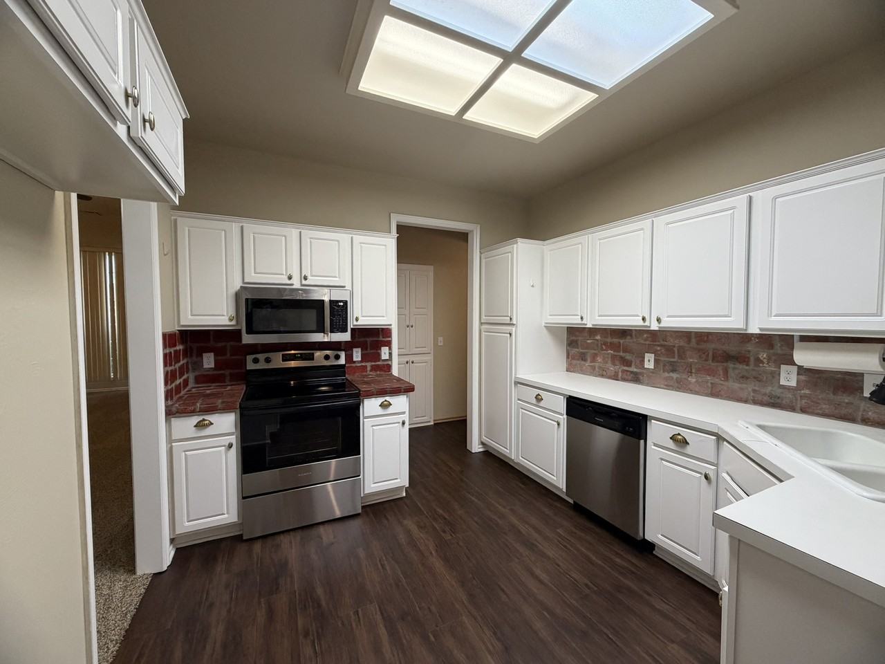 8113 Nw 83rd St #NA - Photo 6 of 22