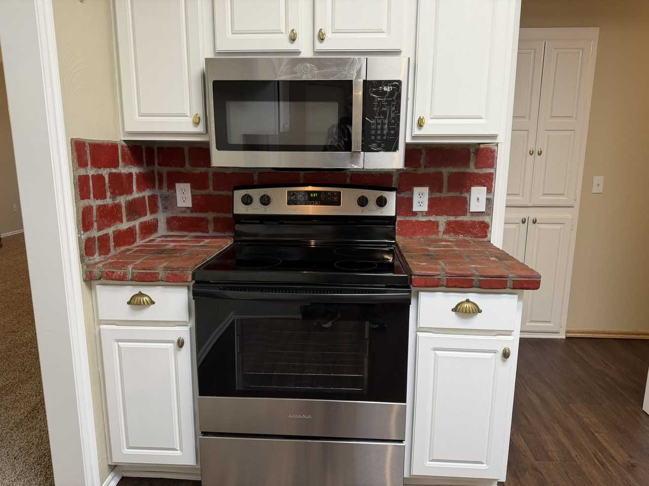 8113 Nw 83rd St #NA - Photo 7 of 22