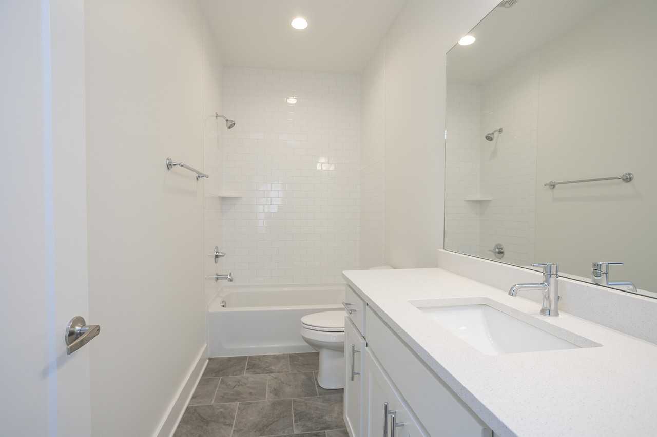 502 Vernon Cir #NA - Photo 7 of 32