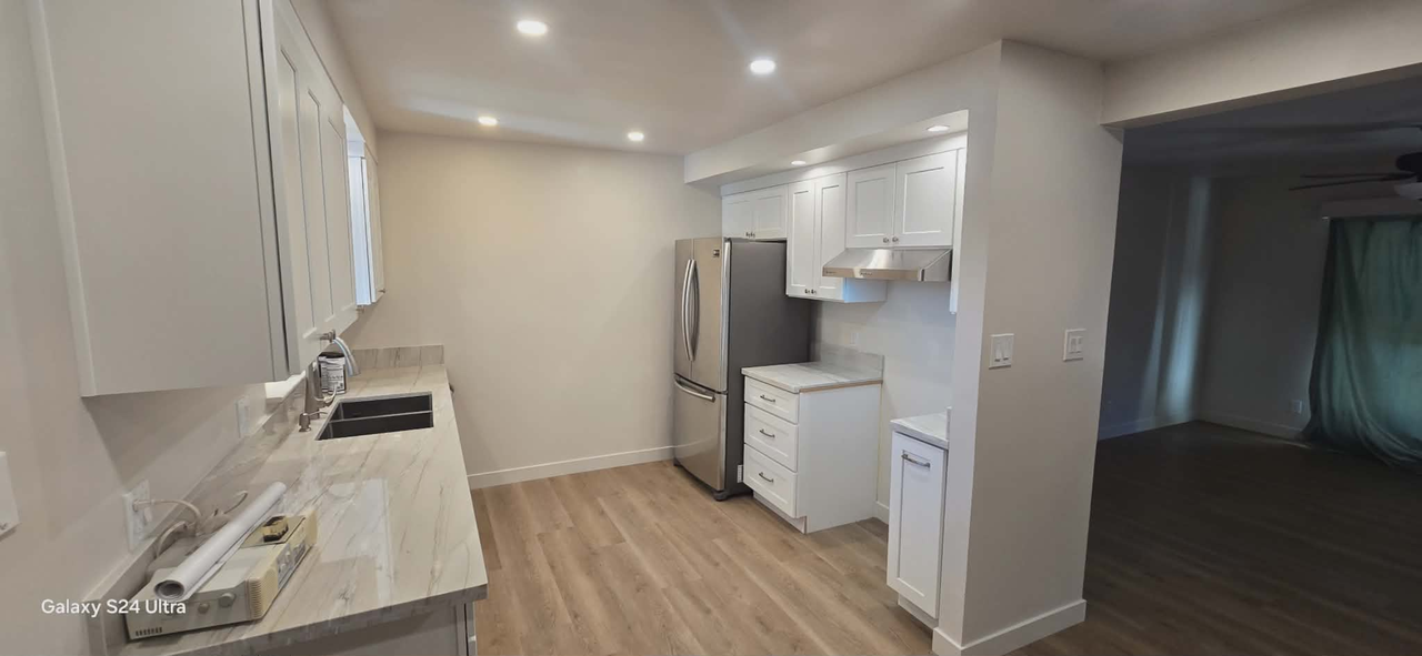 2104 Bowling Green Dr #NA - Photo 5 of 18