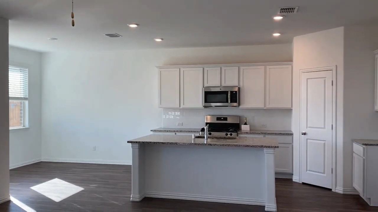 1828 Da Vinci Dr #NA - Photo 2 of 8