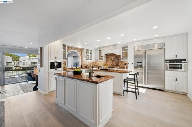 1223 Ballena Blvd #NA - Photo 5 of 6