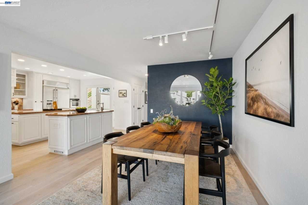 1223 Ballena Blvd #NA - Photo 6 of 6