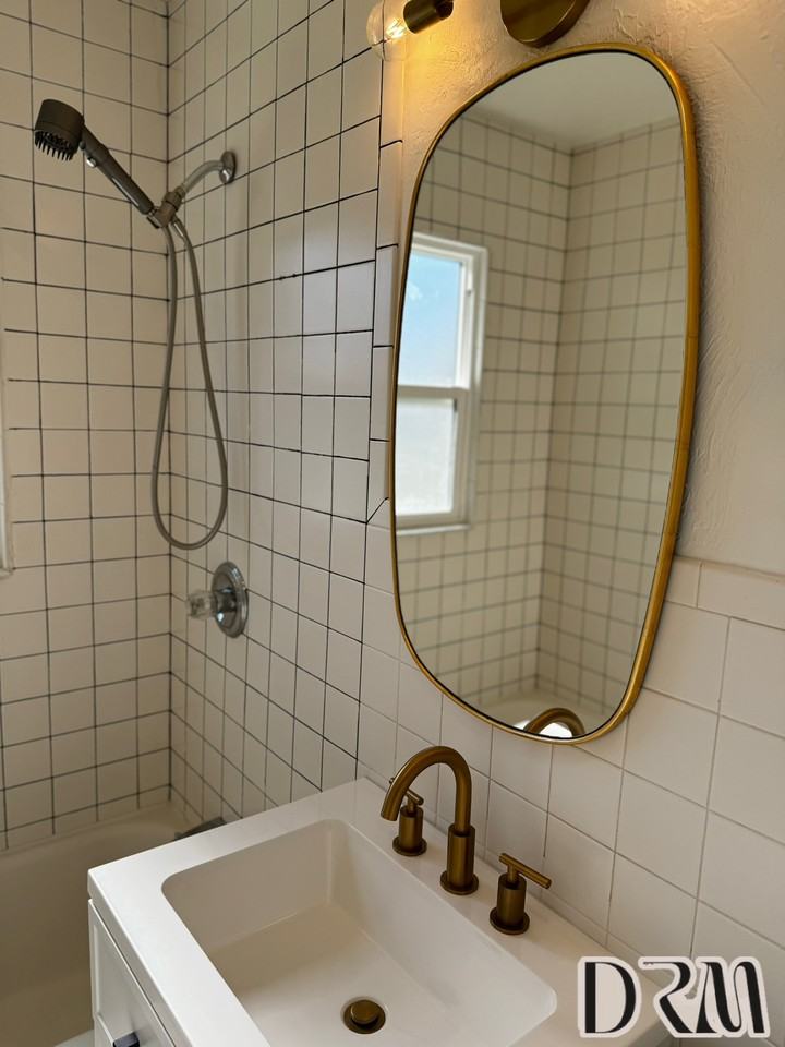 2710 Nw 57th St #NA - Photo 7 of 9