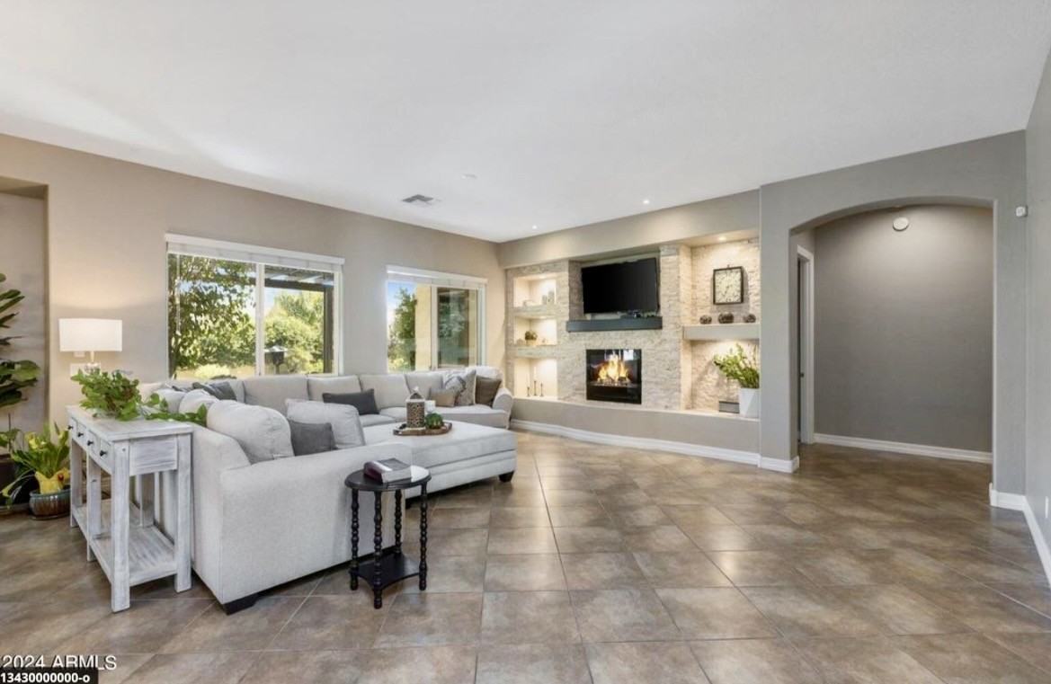 10307 E Starion Ave #NA - Photo 5 of 13
