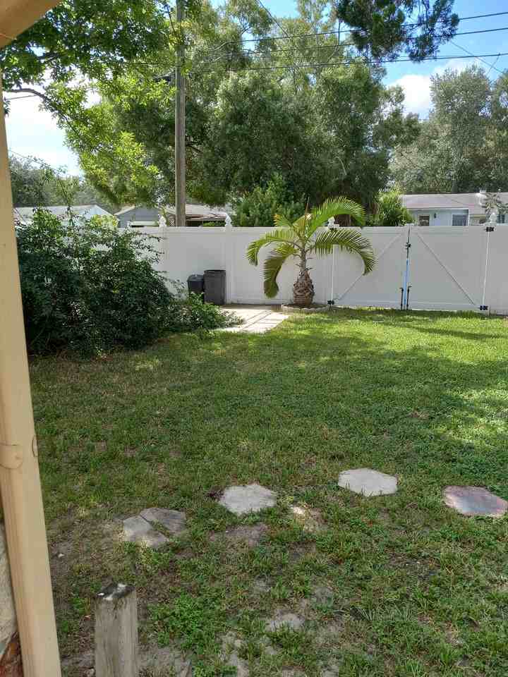 4220 37th Ave N #NA - Photo 4 of 25