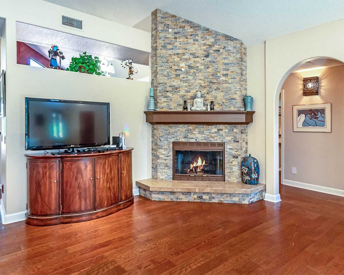 440 Mountain Shadows Dr #NA - Photo 6 of 19
