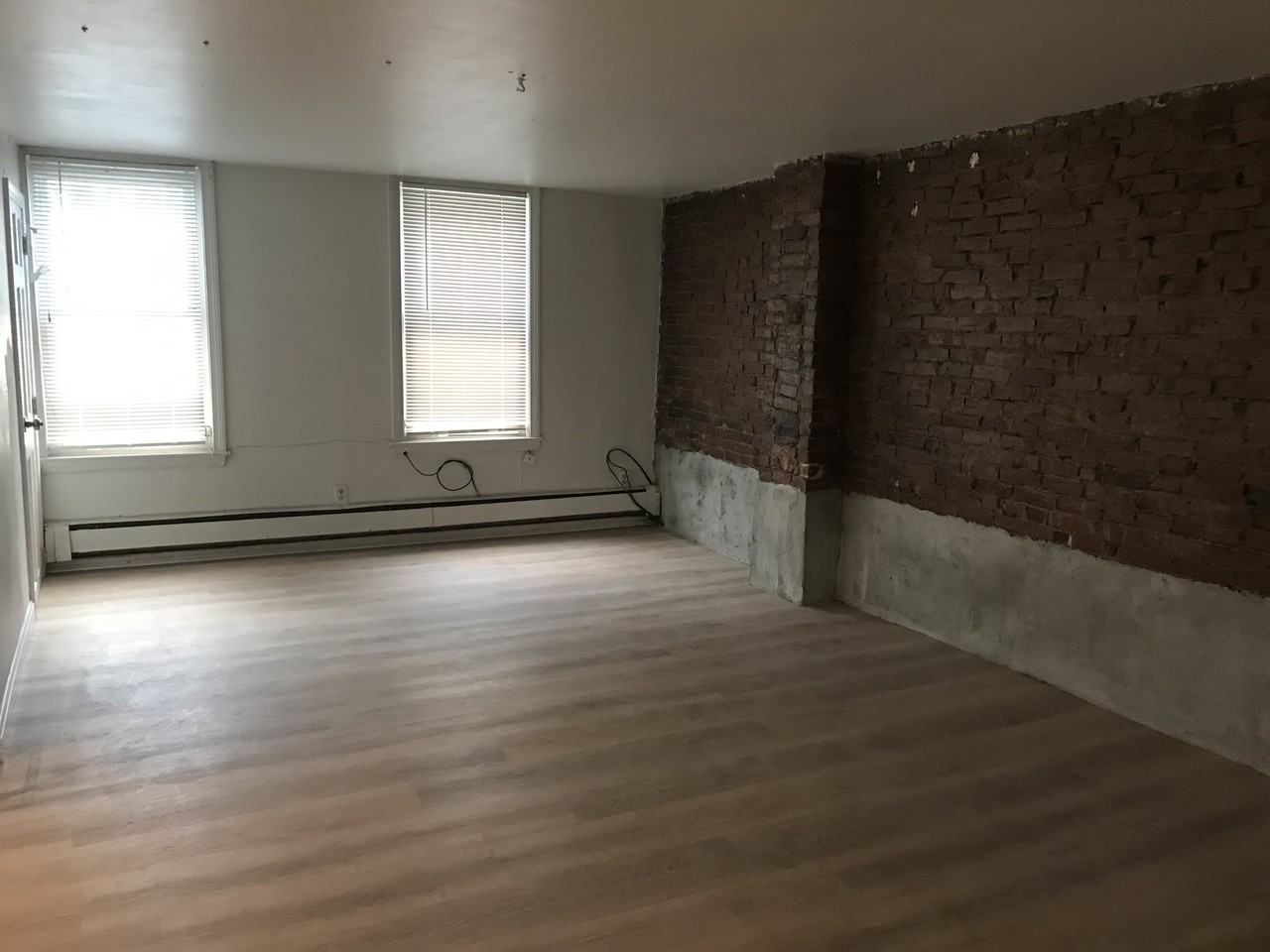 10 Wigglesworth St #4 - Photo 3 of 9