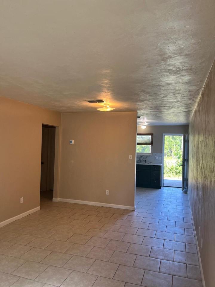 1572 Patrick Ave #1 - Photo 3 of 16
