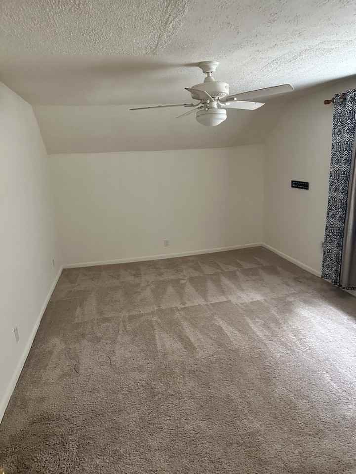 602 Beirne Ave Ne #3 - Photo 5 of 13