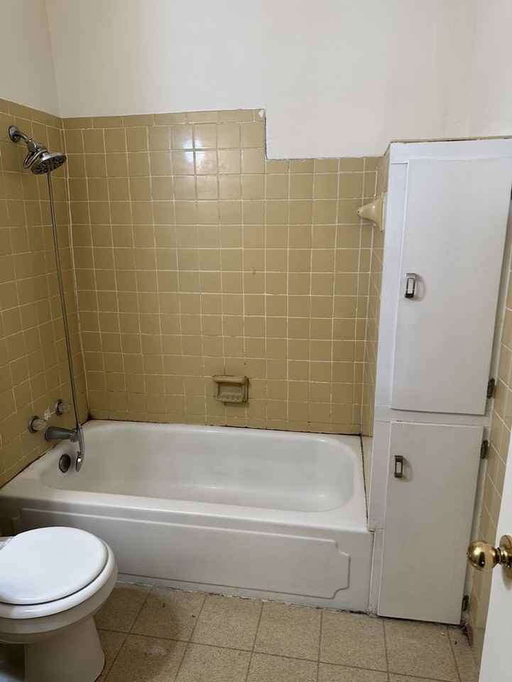 602 Beirne Ave Ne #3 - Photo 6 of 13