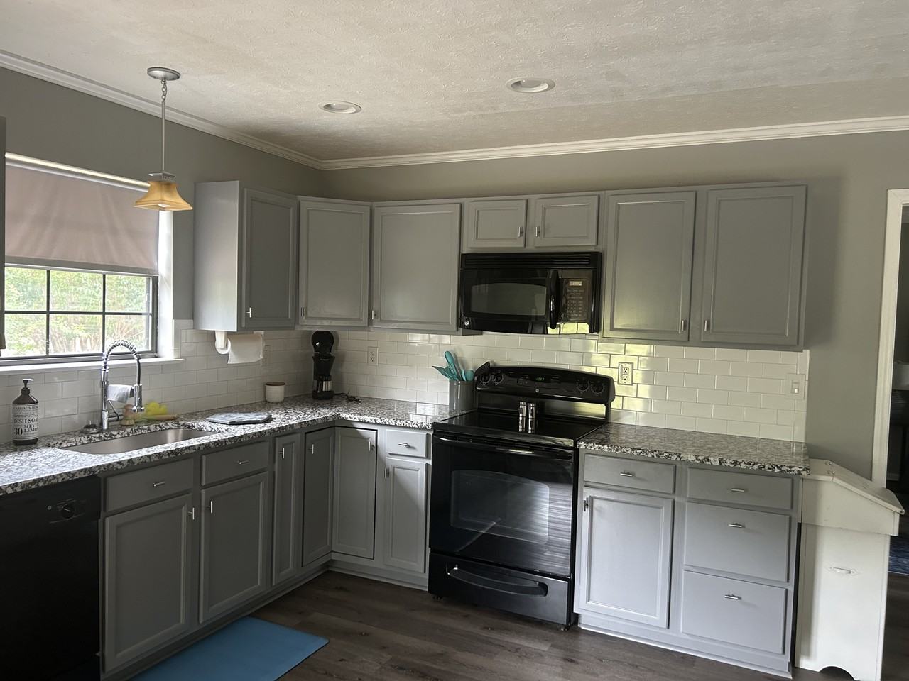 204A Rogers Ln #NA - Photo 3 of 11