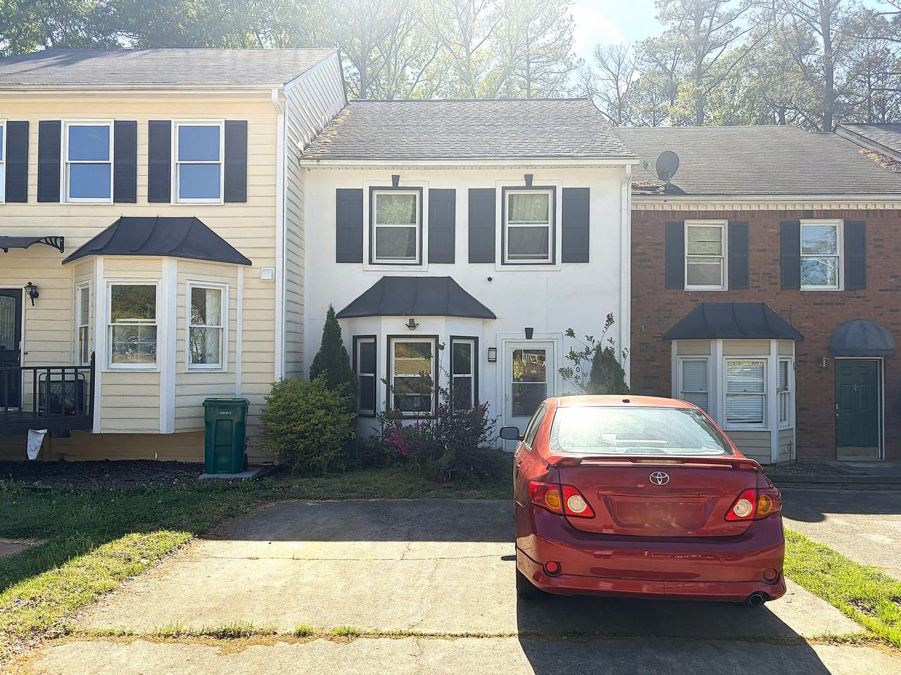 1330 Poplar Pointe Se #1330 - Photo 3 of 45