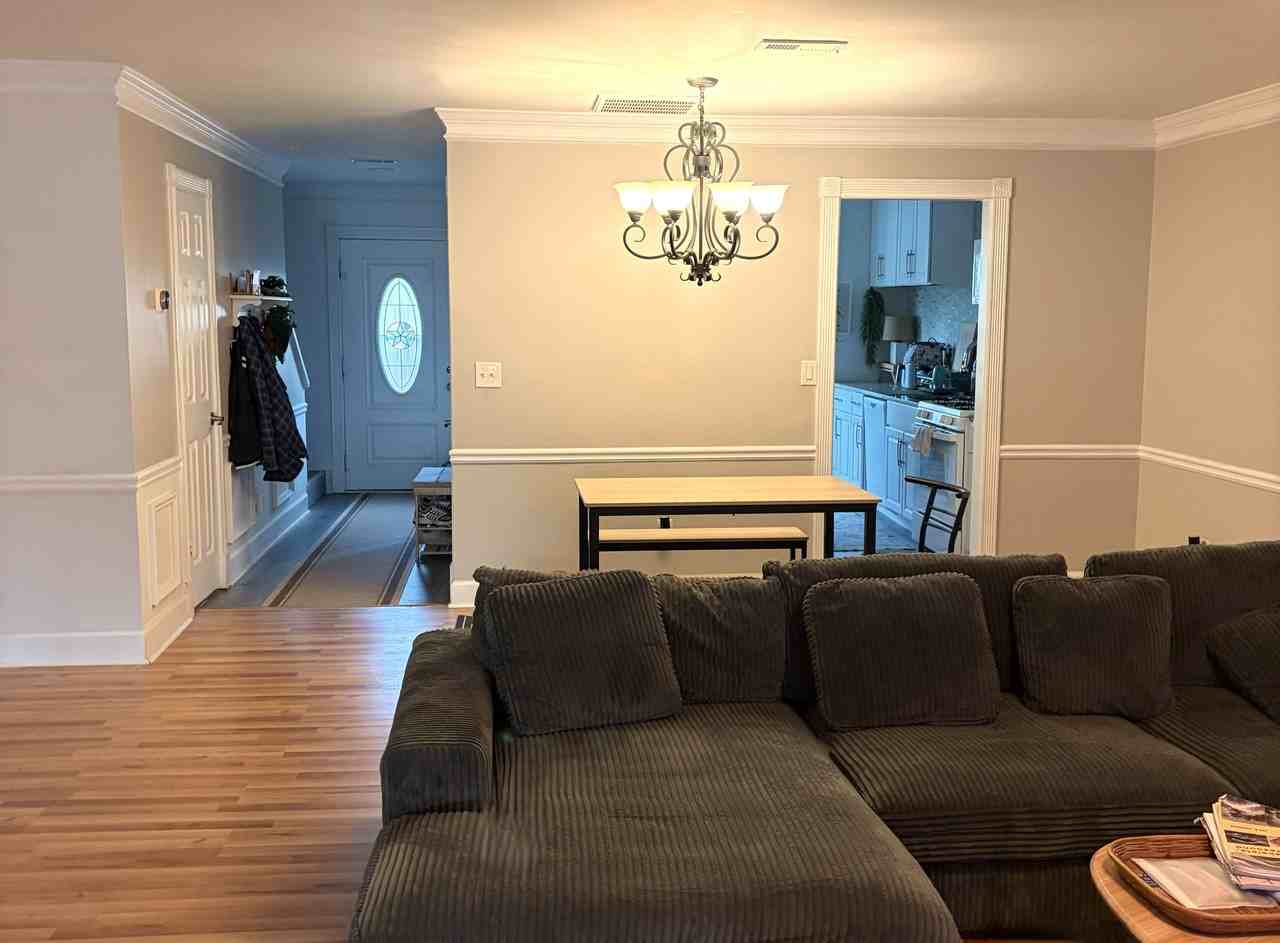 1330 Poplar Pointe Se #1330 - Photo 4 of 45