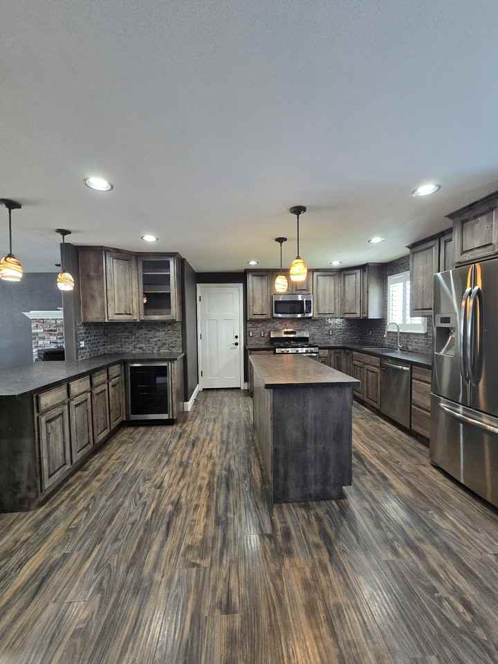 1564 Shirley St #NA - Photo 5 of 13
