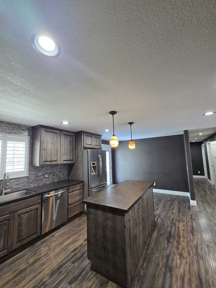 1564 Shirley St #NA - Photo 6 of 13