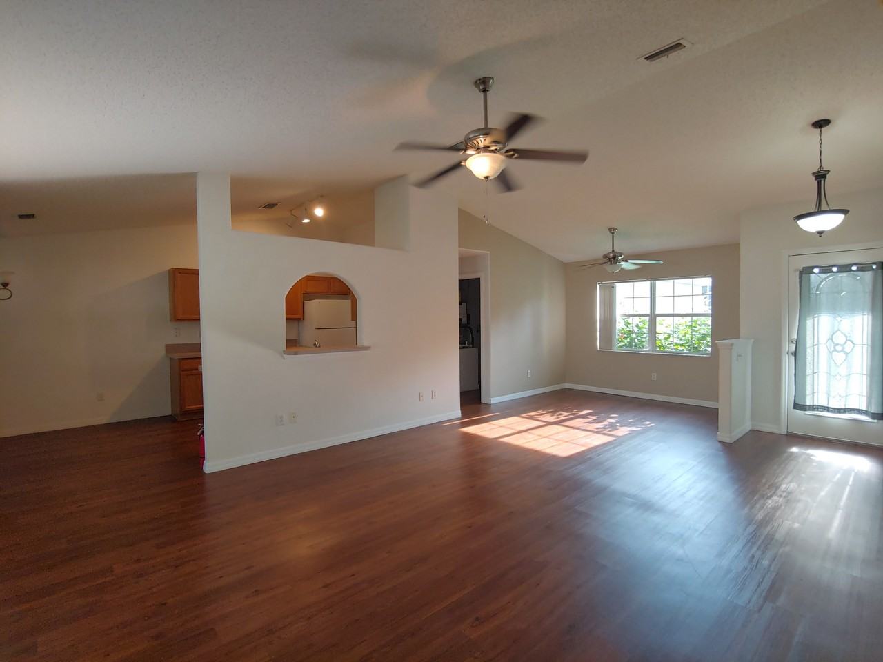 9 Waverly Pl #NA - Photo 2 of 31