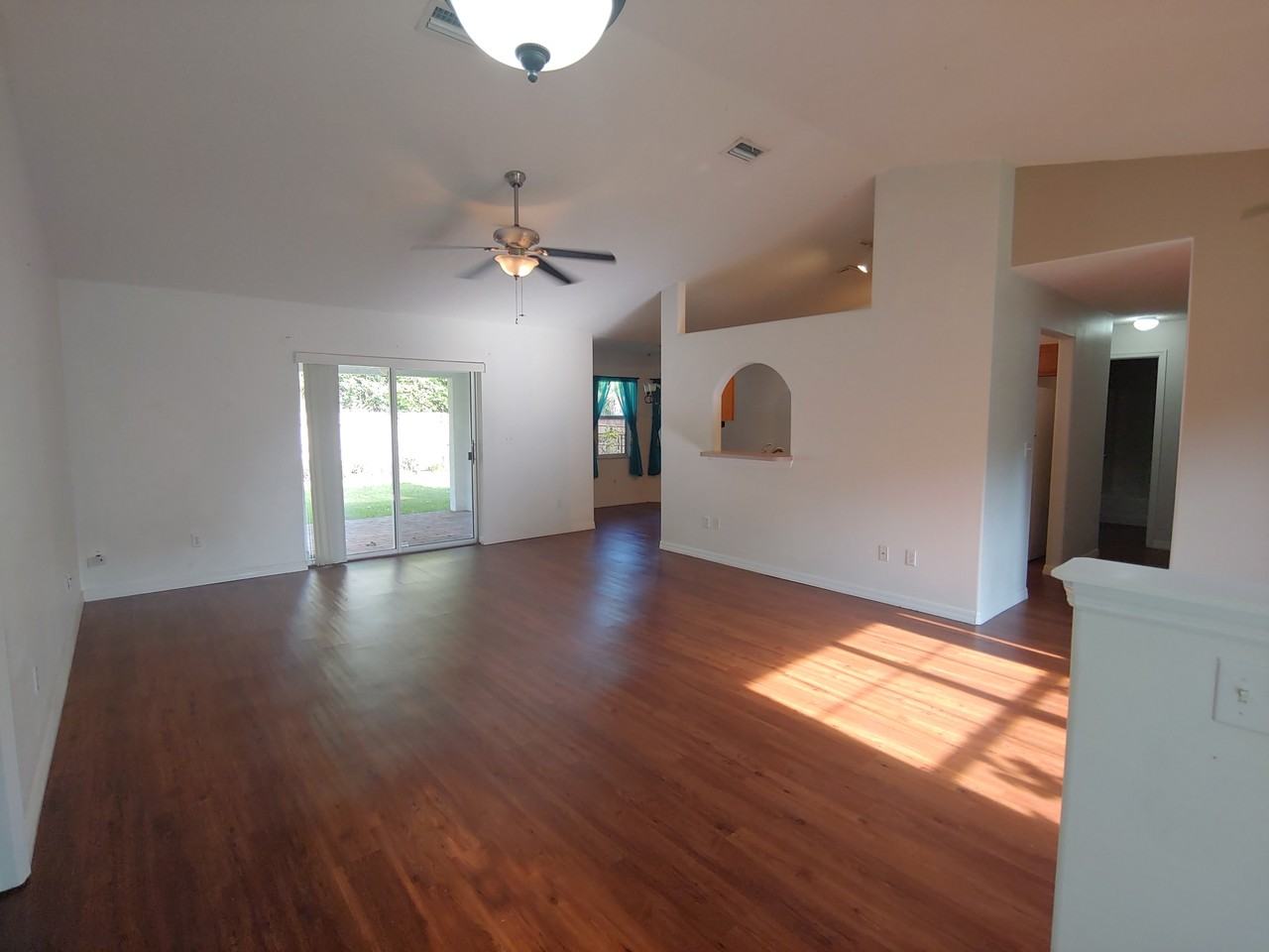 9 Waverly Pl #NA - Photo 4 of 31