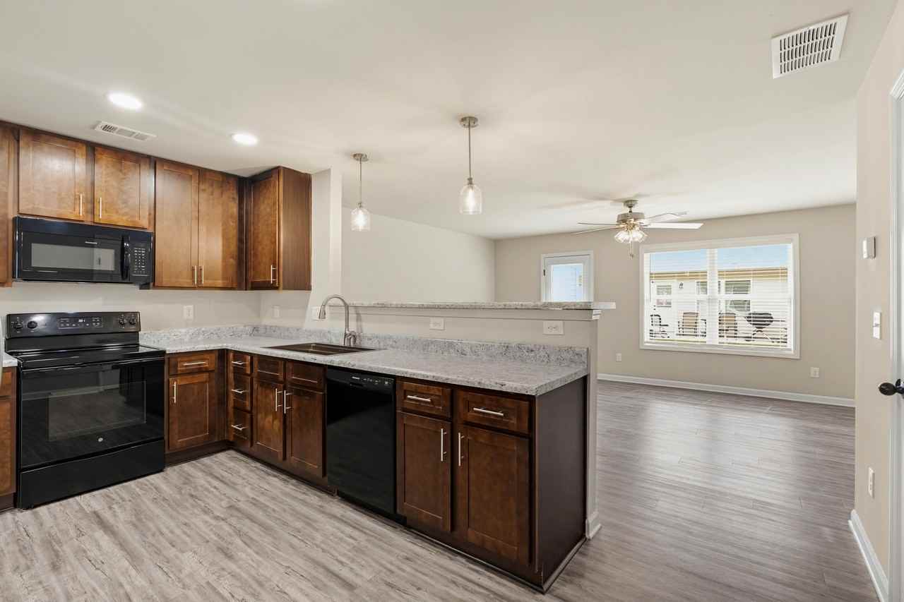 2765 Valley Green Dr #NA - Photo 5 of 20