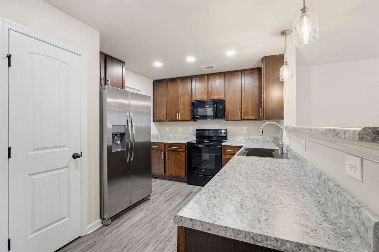 2765 Valley Green Dr #NA - Photo 6 of 20