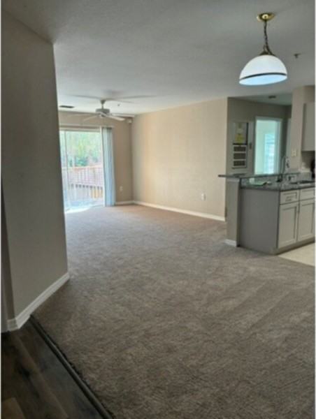 5471 Vineland Rd #7201 - Photo 3 of 10