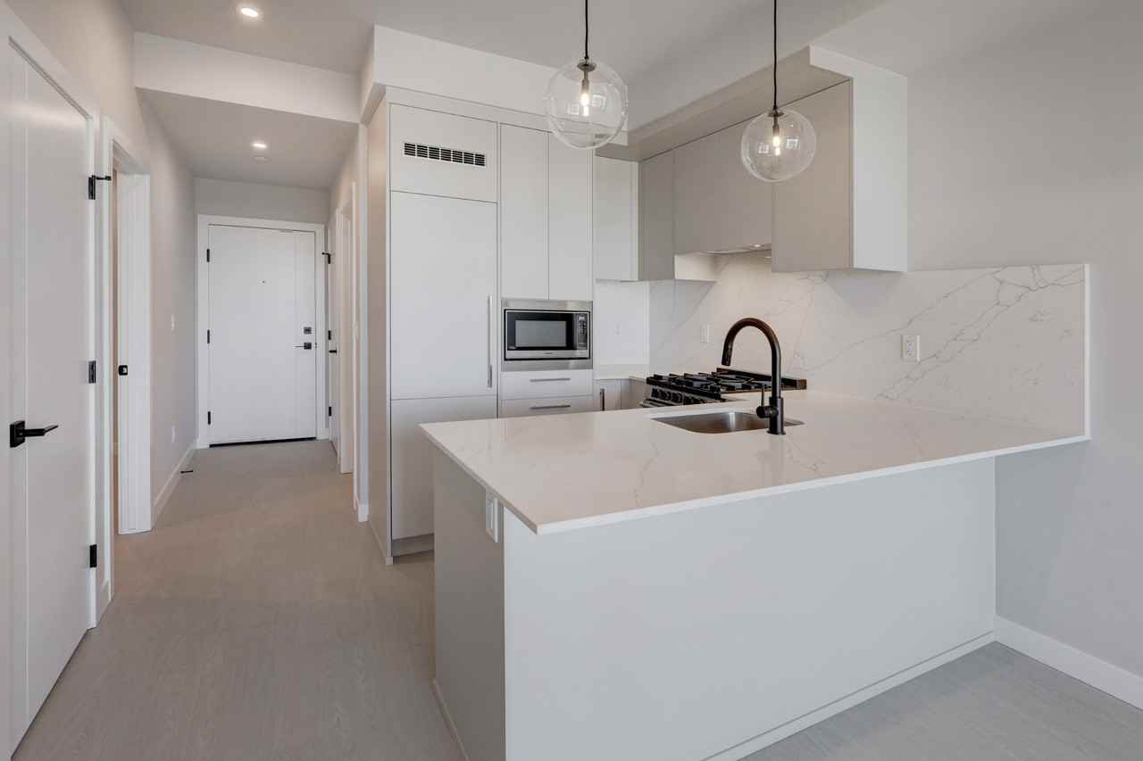 8375 Broadcast Ave Sw - Photo 5 of 35
