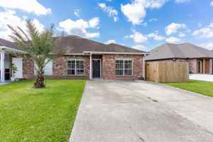 featured image of 9540A Lindale Ave #A