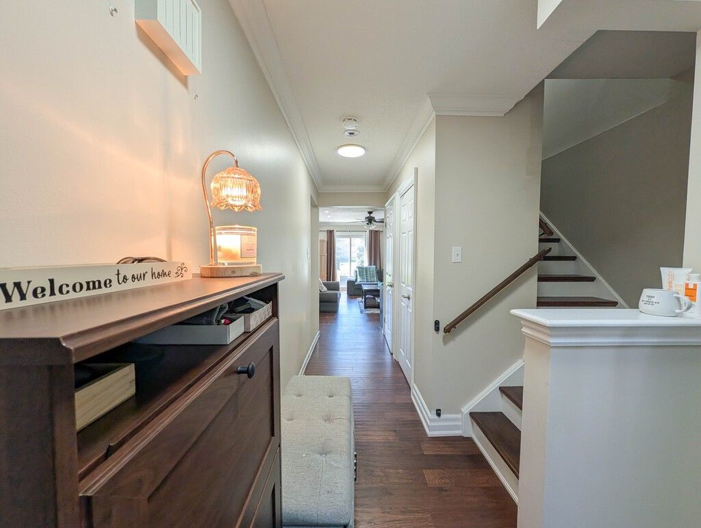 5020 Friesen Blvd - Photo 7 of 23