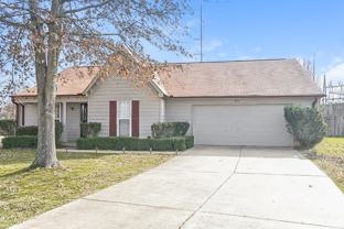 10431 Amanda Dr - Photo 1 of 1