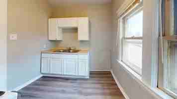 featured image of 3865 W 16th St