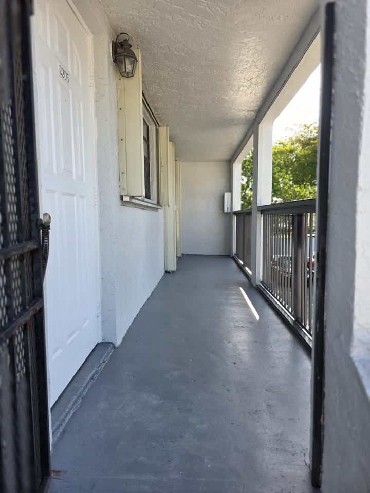 18200 Mediterranean Blvd #2205 - Photo 4 of 21