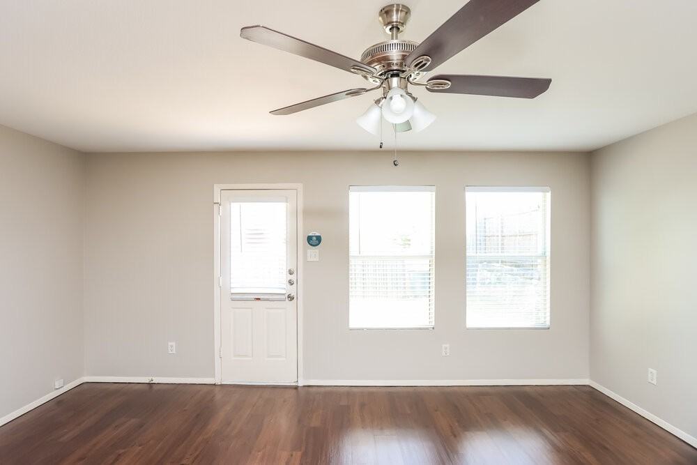 6624 Cantata Ct - Photo 4 of 15