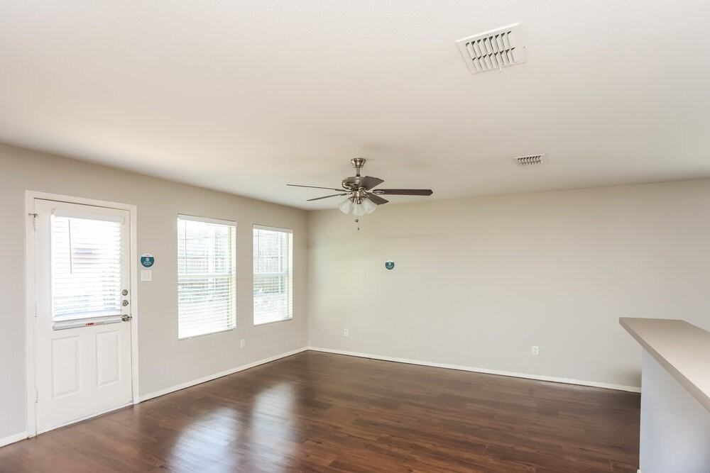 6624 Cantata Ct - Photo 5 of 15