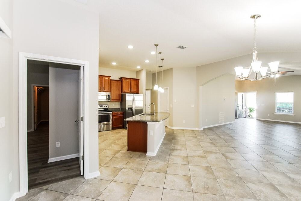 252 Colorado Springs Way - Photo 6 of 16