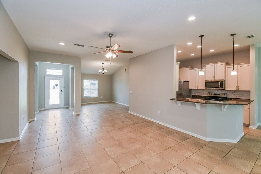 75094 Fern Creek Dr - Photo 3 of 19