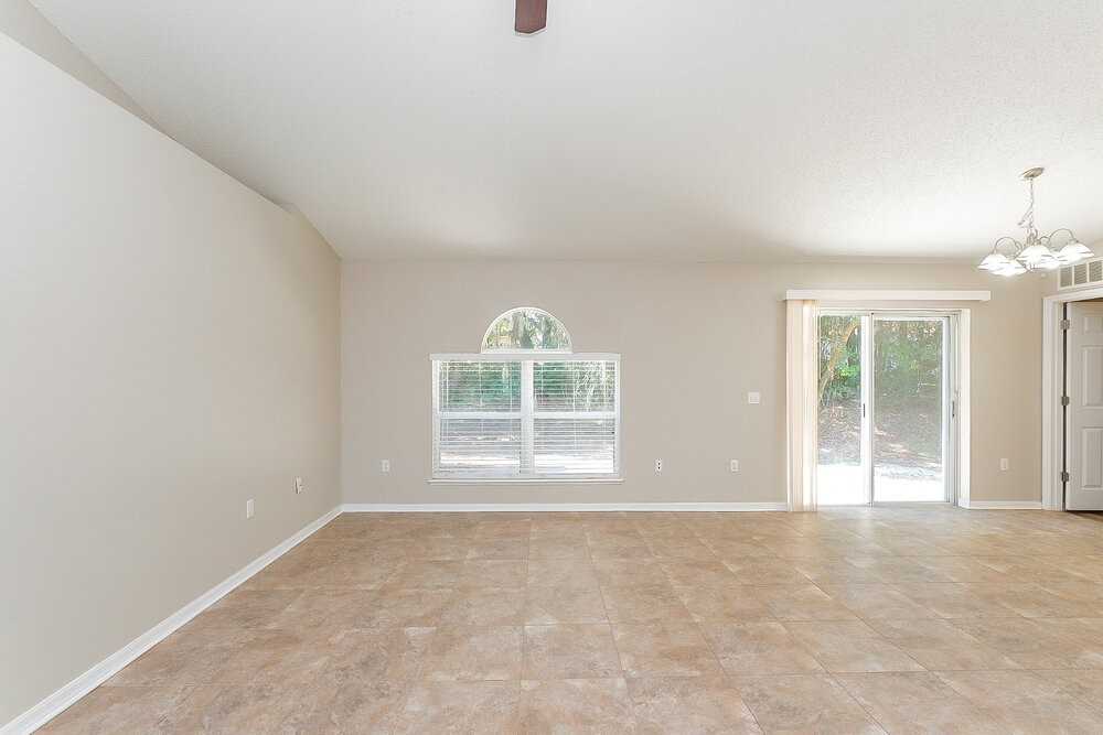 1159 Newcomb Ave - Photo 3 of 16