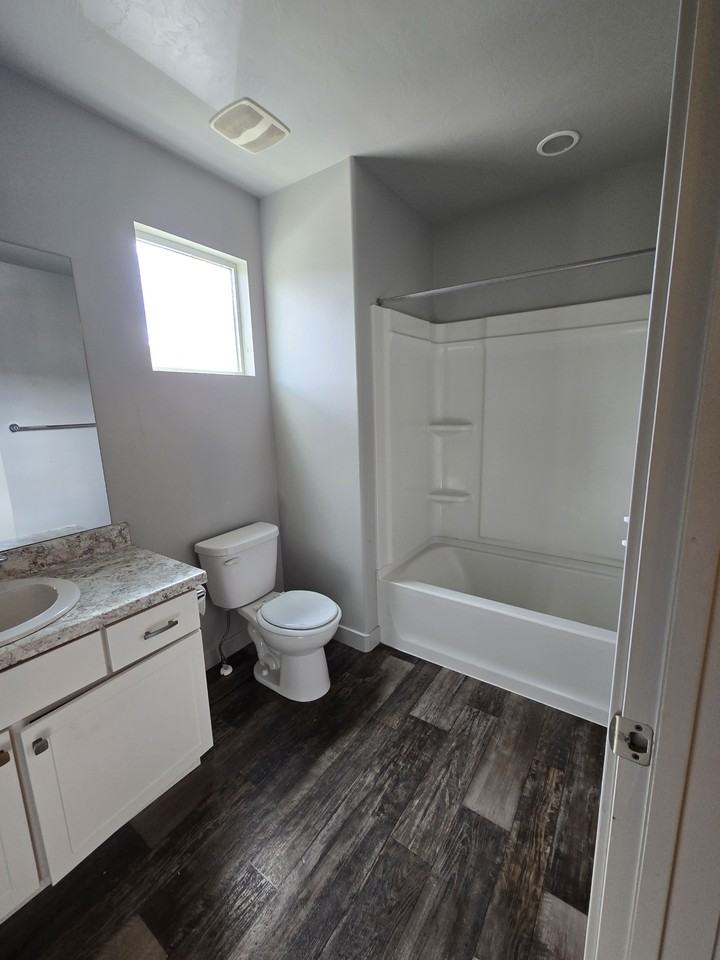 1788 W Sunspear Dr - Photo 4 of 8