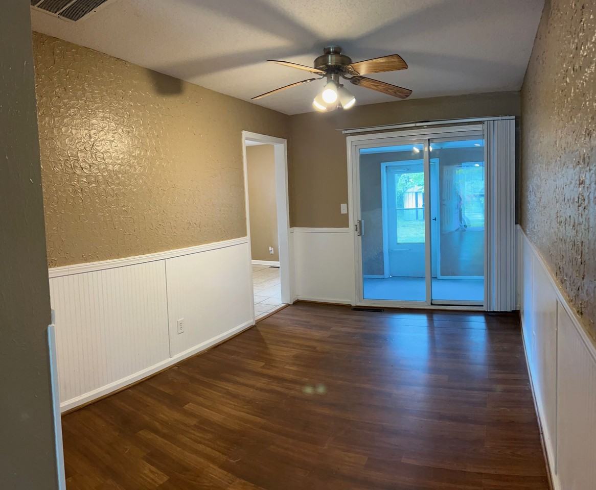 8014 East Indianapolis Street - Photo 4 of 15