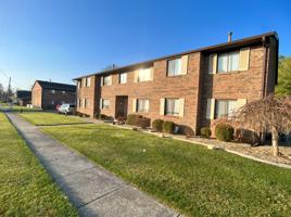 featured image of 416 N Center St