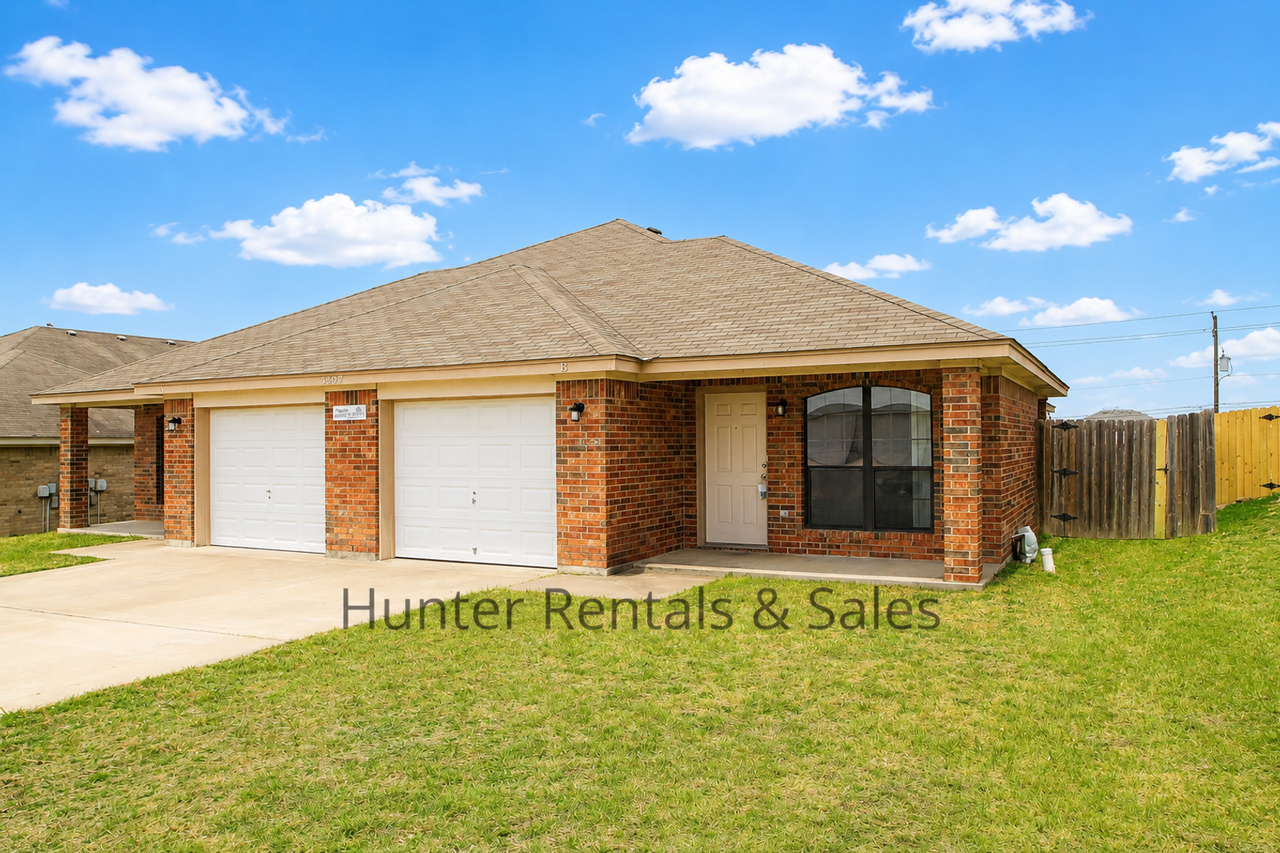 3507B Dustin Ct - Photo 2 of 29