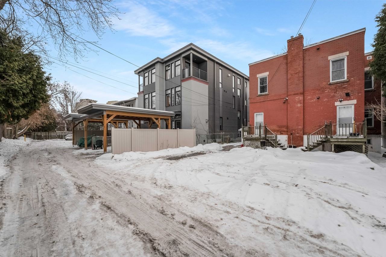 170 Ivy Crescent #2 - Photo 6 of 18