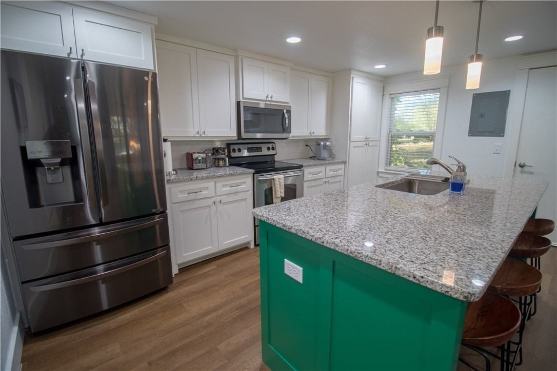 1760 Pine Woods Rd - Photo 5 of 14
